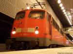 110 300-1 mit dem Sonderzug zum DGB Streik aus Hagen im Berliner Hbf.