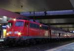 110 469-4 legt mit der RB 30528 von K�ln nach Wesel einen Halt am D�sseldorfer Hbf ein.