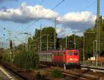 115 166-1 kommt mit den Wagen f�r EN 477 aus Berlin Grunewald in Wannsee an.