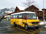 (143'069) - Kbli, Gstaad - Nr. 8/BE 305'545 - Mercedes/Kusters am 20. Januar 2013 beim Bahnhof Gstaad