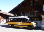(290'630) - PostAuto Bern - BE 472'866/PID 10'284 - Mercedes am 3. September 2026 in Saxetn, Schulhaus