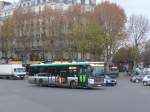 (166'987) - RATP Paris - Nr. 8787/DA 235 TD - Irisbus am 16. November 2015 in Paris, Alma-Marceau
