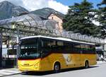 Iveco/861190/266052---aus-der-schweiz-postauto (266'052) - Aus der Schweiz: PostAuto Wallis - VS 705/PID 11'910 - Iveco am 20. August 2024 beim Bahnhof Domodossola