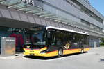 (278'625) - PostAuto Graubnden - GR 184'614/PID 11'930 - MAN am 8. August 2025 beim Bahnhof Landquart
