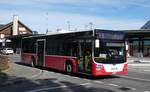 (281'867) - PostAuto Bern - BE 90'275/PID 12'337 - MAN (ex Dr. Richard, A-Wien Nr. 1413) am 28. Oktober 2025 beim Bahnhof Sarnen