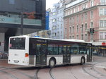 (175'780) - IVB Innsbruck - Nr. 910/I 910 IVB - Mercedes am 18. Oktober 2016 beim Bahnhof Innsbruck