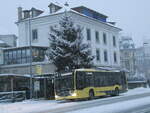 Thun/871571/270129---sti-thun---nr (270'129) - STI Thun - Nr. 186/BE 804'186 - Mercedes am 23. Dezember 2024 in Thun, Guisanplatz