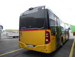 (273'927) - CarPostal Ouest - NE 140'280/PID 11'138 - Mercedes am 12. April 2025 in Kerzers, Interbus