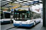 (064'216) - Limmat Bus, Dietikon - Nr. 19/ZH 726'119 - Neoplan am 18. Oktober 2003 beim Bahnhof Dietikon
