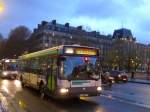 (167'247) - RATP Paris - Nr. 7429/944 QBA 75 - Renault am 17. November 2015 in Paris, Notre Dame