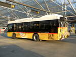 (241'162) - PostAuto Graub�nden - GR 86'897 - Scania/Hess am 12. Oktober 2022 in Chur, Postautostation