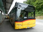 (252'218) - PostAuto Bern - Nr. 7/BE 435'814/PID 5576 - Solaris (ex Lengacher, Wichtrach Nr. 4) am 1. Juli 2023 in Laupen, Garage