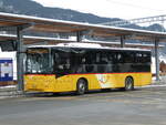 Volvo/766921/232261---kuebli-gstaad---be (232'261) - Kbli, Gstaad - BE 308'737 - Volvo am 22. Januar 2022 beim Bahnhof Gstaad