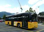(251'154) - Kbli, Gstaad - BE 235'726/PID 10'535 - Volvo am 6. Juni 2023 beim Bahnhof Gstaad