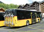 (251'156) - Kbli, Gstaad - BE 403'014/PID 10'964 - Volvo am 6. Juni 2023 beim Bahnhof Gstaad