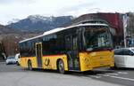 (283'458) - Lathion, Sion - Nr. 3/VS 26'221/PID 10'865 - Volvo am 23. Dezember 2025 beim Bahnhof Sion