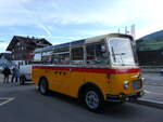 (268'002) - Schmid, Thrishaus - Nr. 9/BE 26'105 - Saurer/R&J (ex Geiger, Adelboden Nr. 9) am 12. Oktober 2024 beim Bahnhof Reichenbach