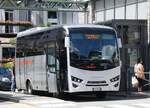 Isuzu/861229/266058---comazzi-bergomanero---nr (266'058) - Comazzi, Bergomanero - Nr. 412/ET-905 PW - Isuzu am 20. August 2024 beim Bahnhof Domodossola