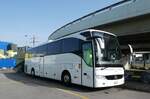 (285'300) - CC-Tours, Effretikon - ZH 255'105 - Mercedes am 7. M�rz 2026 in Kerzers, Interbus