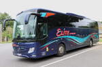 Aus Deutschland: %lite Traffic, Hamburg - Nr. 1630/HH-ET 1630 - Mercedes am 1. Juni 2026 in Locronan (Aufnahme: Martin Beyer)