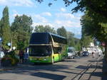 (209'043) - Sommer, Grnen - BE 71'702 - Neoplan am 18.