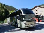 Neoplan Dreiachser/864023/267095---aus-frankreich-burle-trets (267'095) - Aus Frankreich: Burle, Trets - GR 170 GA - Neoplan am 17. September 2024 in Os de Civis