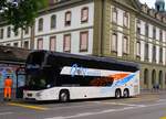 Bern/890011/277514---joly-voyages-les-breuleux (277'514) - Joly Voyages, Les Breuleux - NE 173'048 - VDL (ex Rope, D-Bordesholm) am 4. Juli 2025 beim Bahnhof Bern