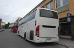 (288'493) - Aus Finnland: arctic Charter, Sy�te - IZL-888 - Volvo am 14.