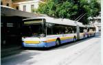 (033'330) - TC La Chaux-de-Fonds - Nr. 123 - NAW/Hess Gelenktrolleybus am 6. Juli 1999 beim Bahnhof La Chaux-de-Fonds