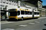 (041'322) - VBSH Schaffhausen - Nr. 118 - NAW/Hess Gelenktrolleybus am 19. Juni 2000 beim Bahnhof Schaffhausen