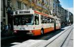 (042'136) TPG Genve - Nr. 690 - NAW/Hess Gelenktrolleybus am 19. Juli 2000 in Genve, Rue Croix d'Or