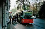 (044'003) - VB Biel - Nr. 84 - NAW/Hess Gelenktrolleybus am 2. Dezember 2000 in Biel, Mhlebrcke