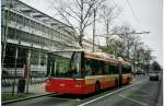 (064'923) - VB Biel - Nr. 88 - NAW/Hess Gelenktrolleybus am 30. Dezember 2003 in Biel, Zentralplatz