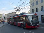(197'346) - OBUS Salzburg - Nr. 325/S 816 PZ - Solaris Gelenktrolleybus am 13. September 2018 in Salzburg, Hanuschplatz