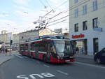 (197'351) - OBUS Salzburg - Nr. 353/S 934 TB - Solaris Gelenktrolleybus am 13. September 2018 in Salzburg, Hanuschplatz