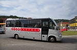 Midi Bus IVECO Daily 3.0 von Baumgartner Reisen aus sterreich in Krems gesehen.