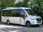 Mercedes Sprinter von Follow Me! aus Polen in Stralsund.
