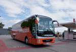 MAN Lion`s Coach von SCHNEIDERBUS Reisen aus Wien 06/2017 in Krems.