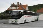 Dieser Mercedes Tourismo mit belgischer Zulassung  Pelikaancars   parkte am 22.08.2010 in Mosbach.