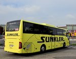 Mercedes Tourismo von Sunkler Reisen aus sterreich in Krems gesehen.