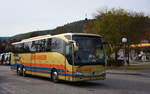 Mercedes Tourismo von Max Hollinger Reisen aus der BRD in Krems.