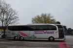 Mercedes Travego von Autoreisen Wieser aus sterreich in Krems gesehen.