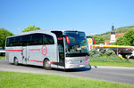 Mercedes Travego von  Sozialwerk on Tour- Younion  aus Obersterreich in Krems gesehen.