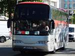 Neoplan Cityliner von Bernhardt Touristik aus Deutschland in Berlin.