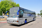 Neoplan Euroliner von Caros Reisen aus Wien in Krems gesehen.