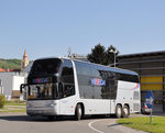 Neoplan Skyliner von Vilneda Reisen aus LT in Krems gesehen.