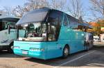 Neoplan Starliner von Milo Reisen aus Wien am 28.9.2014 in Krems.