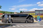 Neoplan Starliner von der HWP Touristik aus der BRD in Krems gesehen.