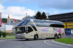 Neoplan Starliner von Lauwers Reisen aus Belgien in Krems gesehen.