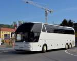 Neoplan Starliner aus Niedersterreich in Krems.